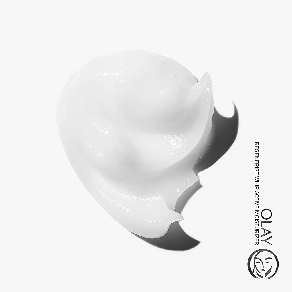 Olay Regenerist Retinol Moisturizer, Retinol 24 Night Face Cream, 1.7 Oz + Whip Face Moisturizer Travel/Trial Sizeize Gift Sizeet