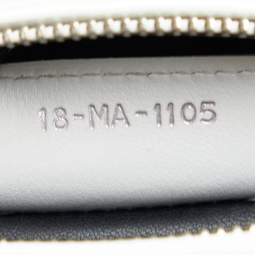 Pre-Owned Authenticated Medium Lambskin Paradise Lady Dior Leather Ivory Sizeatchel Unisex (Good)