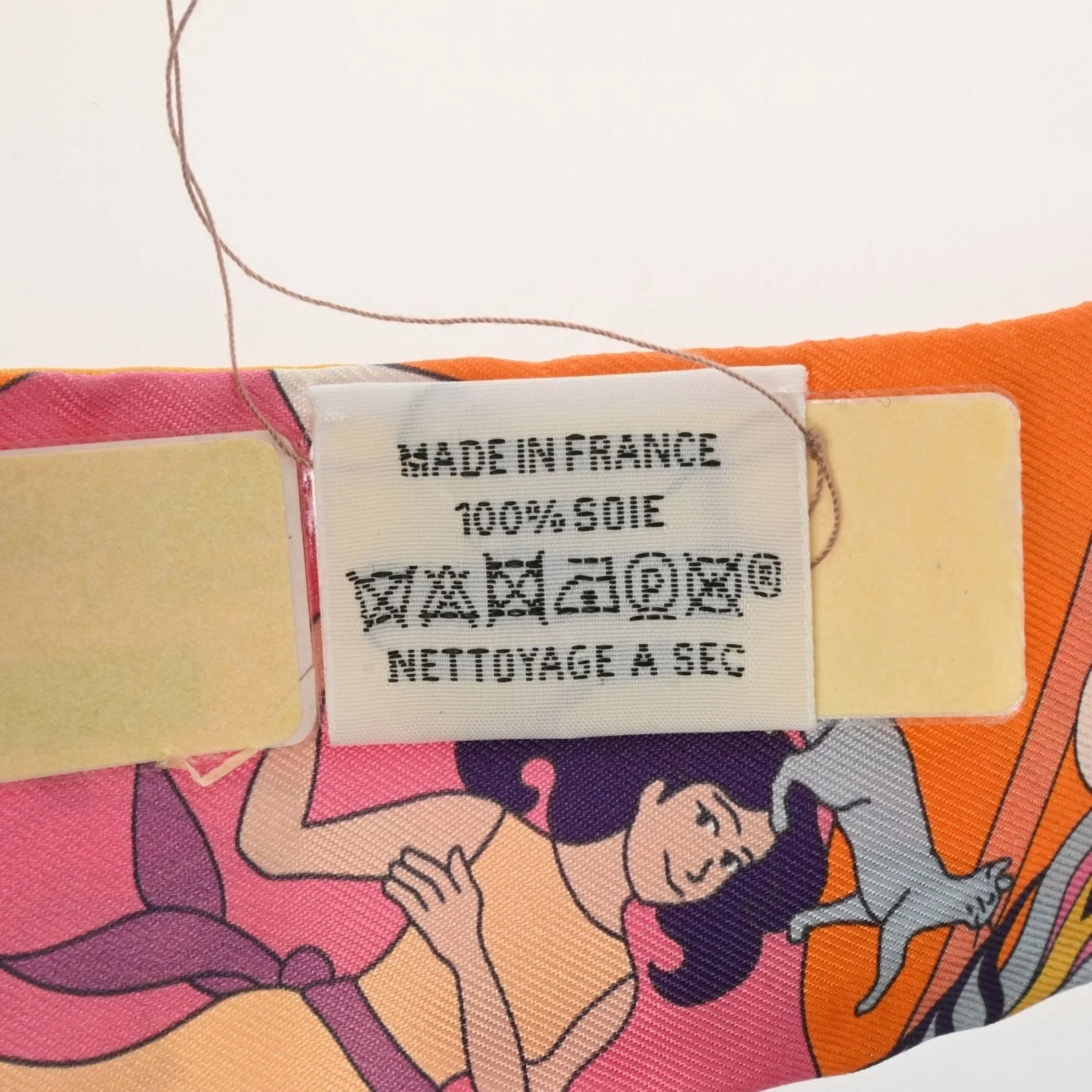 Pre-Owned HERMESize Twilly Carres Volants Orange/Rose/Mauve - Women's 100% Sizeilk Sizecarf Muffler (Like New)