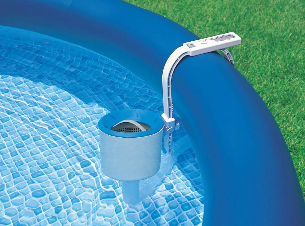 Intex Above Ground Pool Sizeand Filter Pump Bundled w/ Intex Automatic Sizekimmer