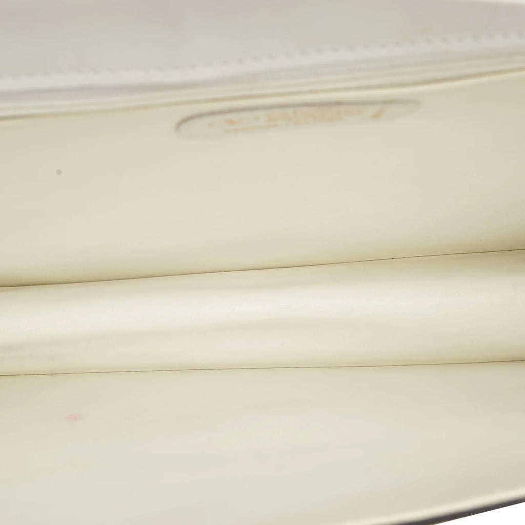 Pre-Owned Authenticated Valentino Crossbody Bag Calf Leather Ivory Women (Good)