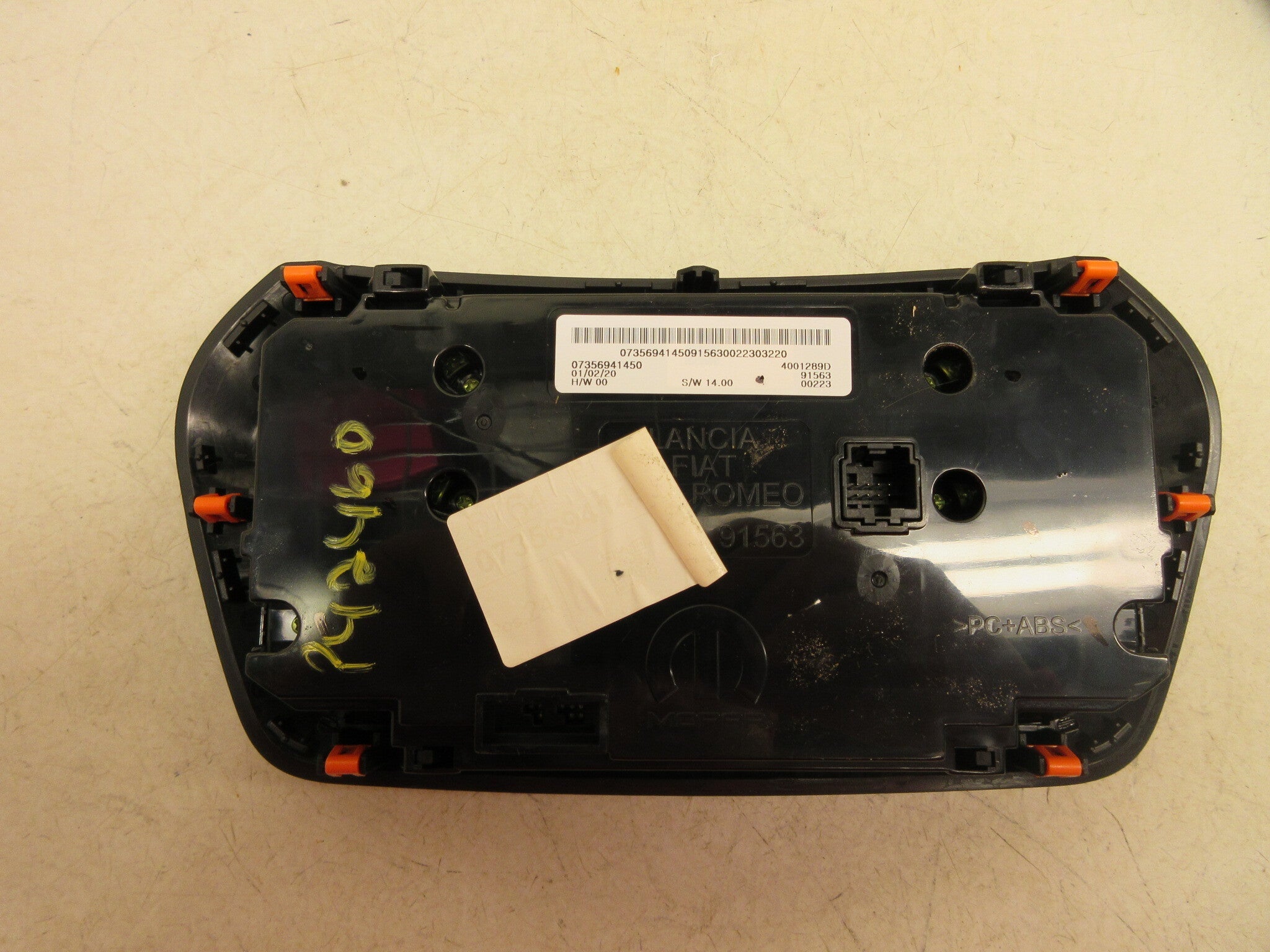 Pre-Owned 21 22 Jeep Renegade Audio Radio Climate Temperature Control Panel OEM LKQ (Good)