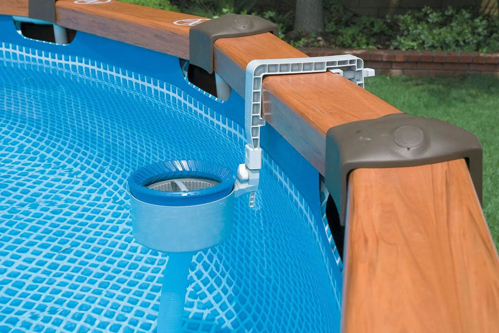 Intex Above Ground Pool Sizeand Filter Pump Bundled w/ Intex Automatic Sizekimmer