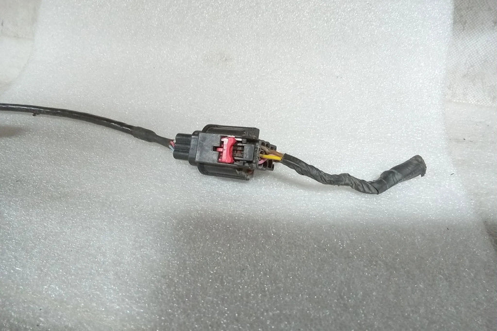 Pre-Owned 2013 Jeep Grand Cherokee Gate Mounted Rear View Camera 56054059AD OEM LKQ (Good)